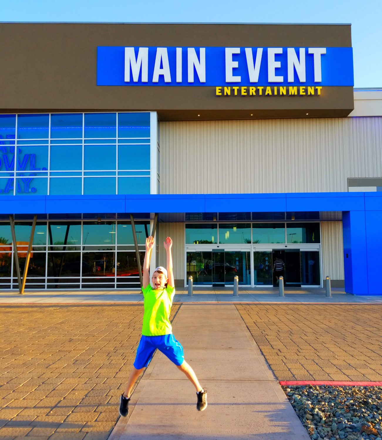 family-night-at-main-event