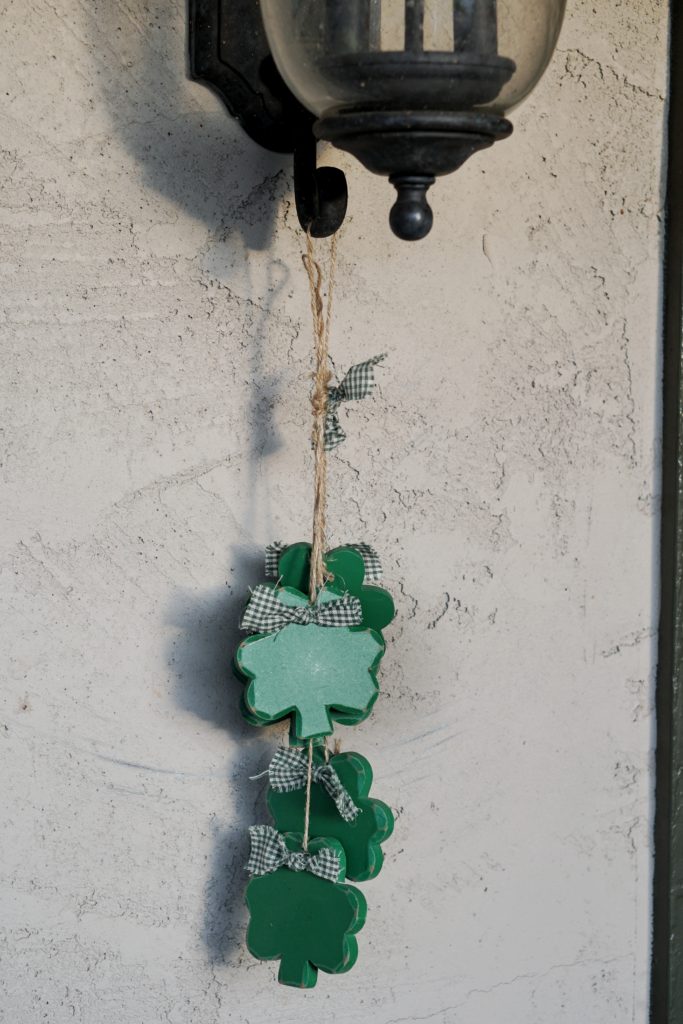 St Patricks Day porch decor