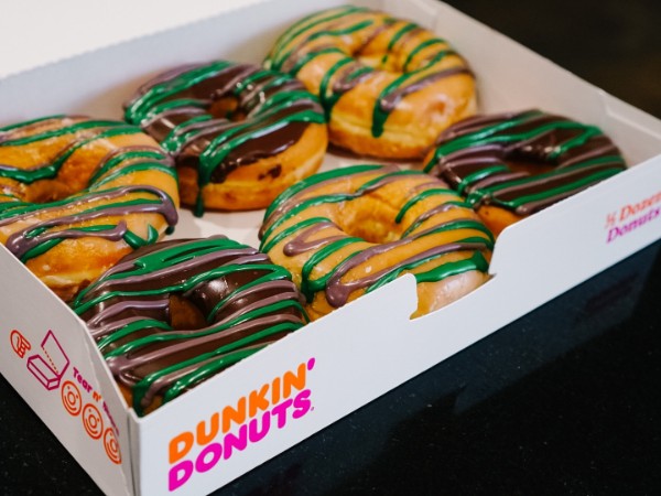 Green and Purple graduation donuts