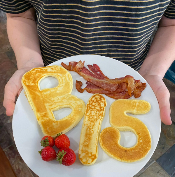 15th birthday pancake art